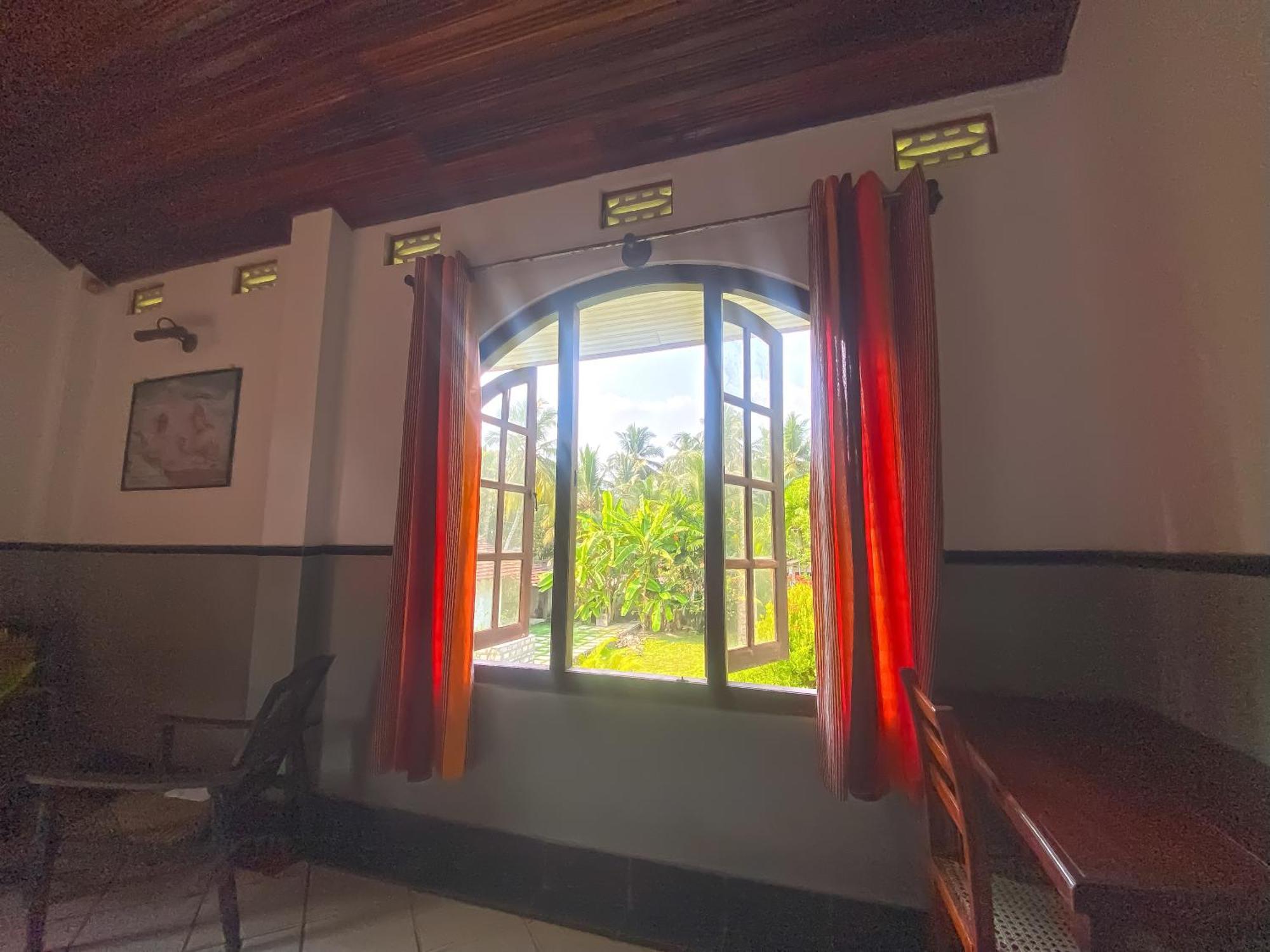Sunny'S Garden Hotel Ambalangoda  Esterno foto