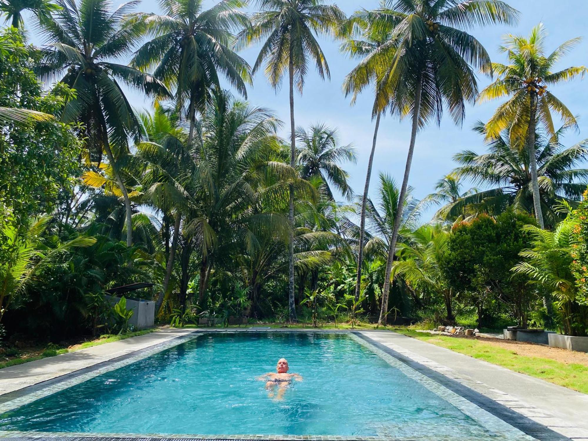 Sunny'S Garden Hotel Ambalangoda  Esterno foto