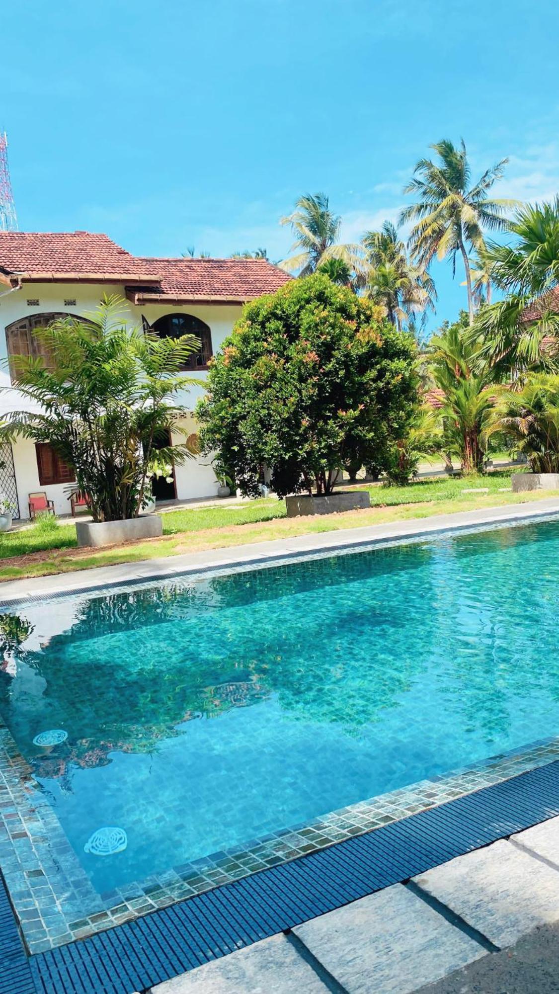 Sunny'S Garden Hotel Ambalangoda  Esterno foto